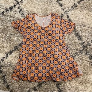 LuLaRoe Flowwy Blouse